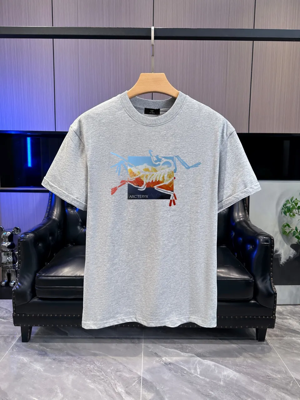 ARC`TERYX 2026 Classic T ， Breathable ， ， ！ Same Style ：White Black Gray Size：S M L XL